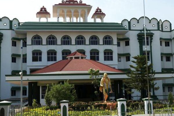 218 விஏஓக்கள் உயர் நீதிமன்றம் உத்தரவு