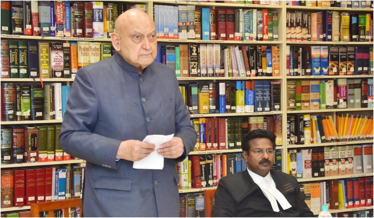 Salem, Erode and Tiruppur districts should be included in the Madurai bench of the High Court - Markandeya Katju