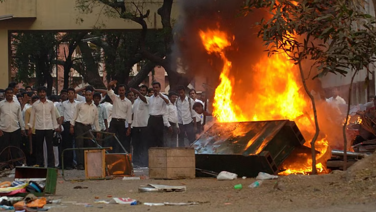 Police-lawyer clash case at High Court premises quashed